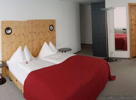 The Excelsior Ostfluegel Hotel Arosa Ruang foto